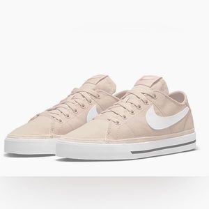 NIKE WOMENS COURT LEGACY SNEAKER - PALE PINK New in box